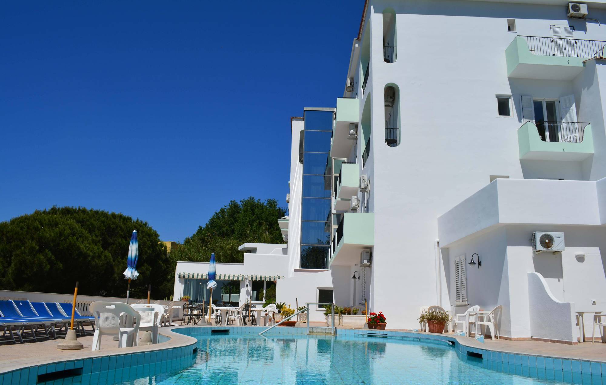 La Ginestra Hotel 3*