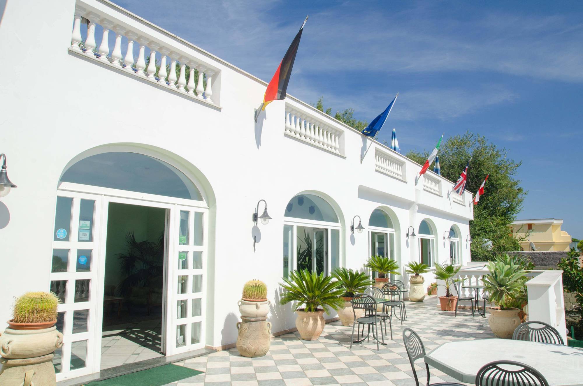 La Ginestra Hotel
