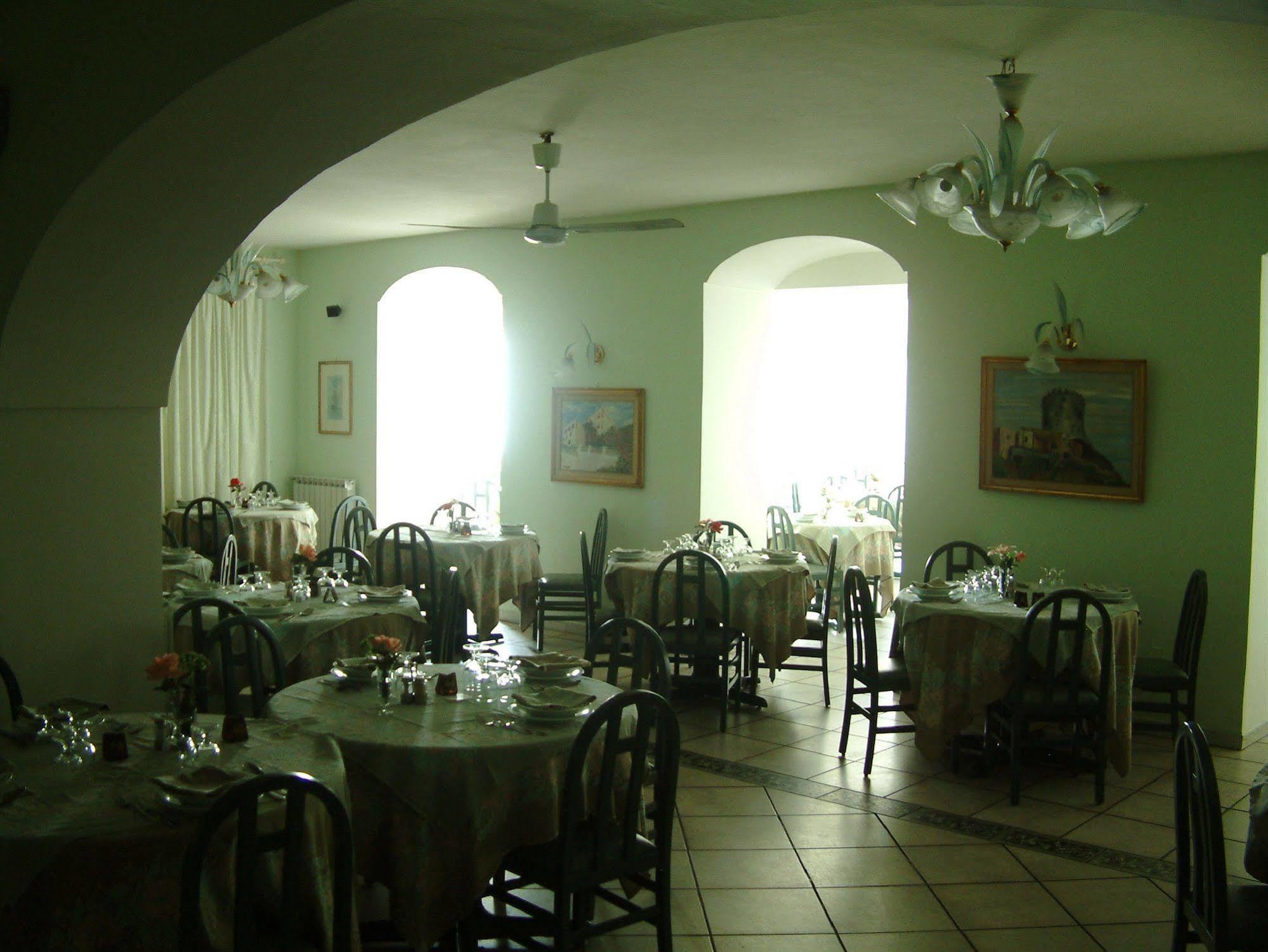 Hotel La Ginestra Forio di Ischia