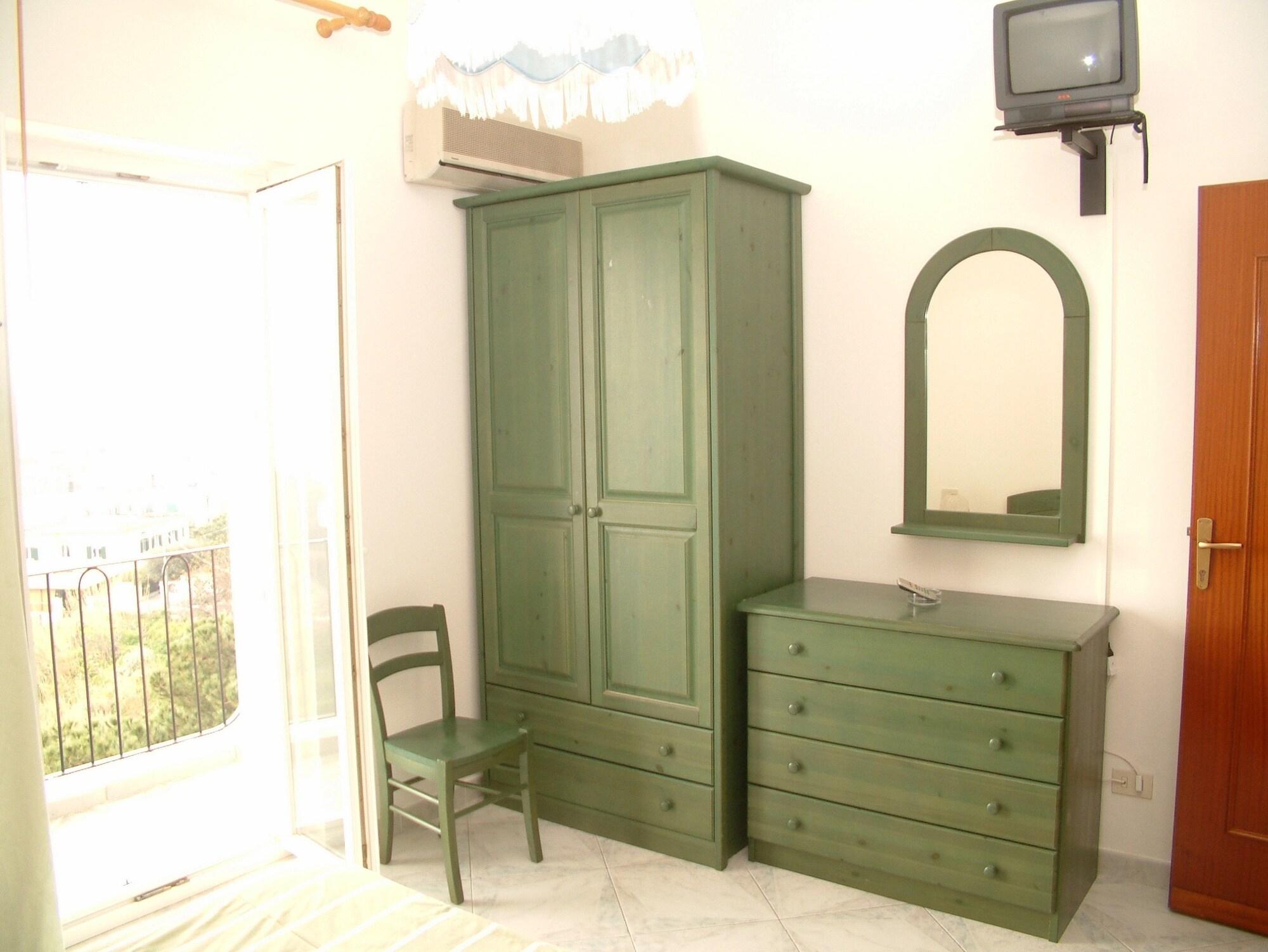 La Ginestra Hotel 3*