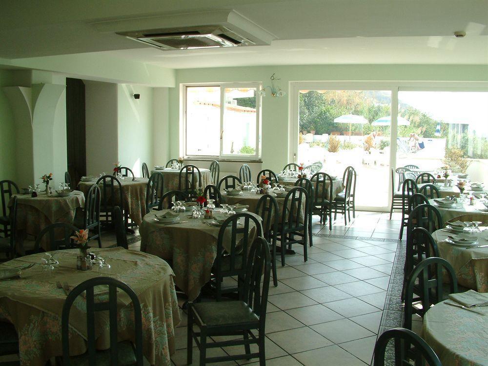 La Ginestra Hotel 3*